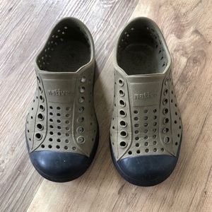 Native toddler shoes